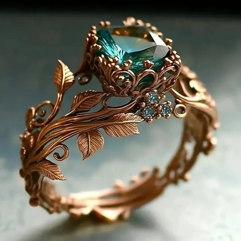 Verdant Majesty Vintage Crown Ring